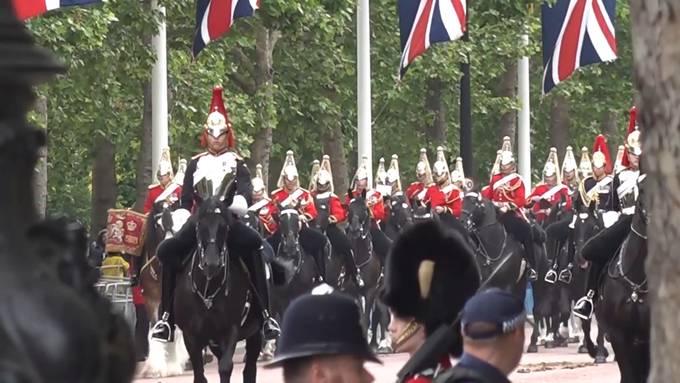 Britisches Militär übt fleissig für Charles' Geburtstagsparade