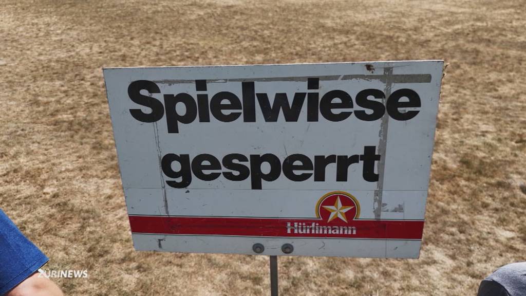 Trockenheit legt Fussballplätze lahm