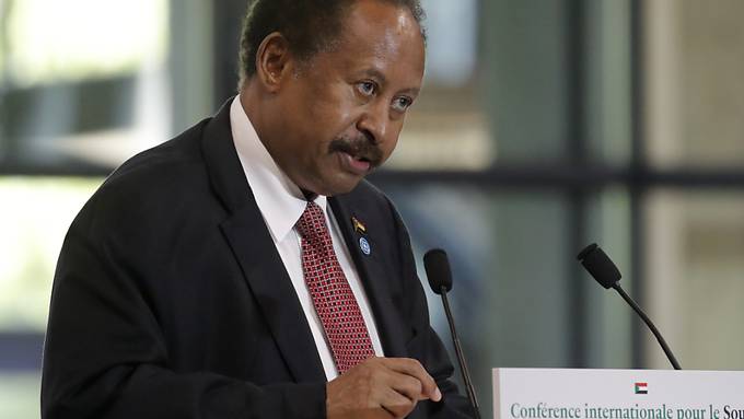 Sudans Putschisten geben nach: Gestürzter Premier wieder im Amt