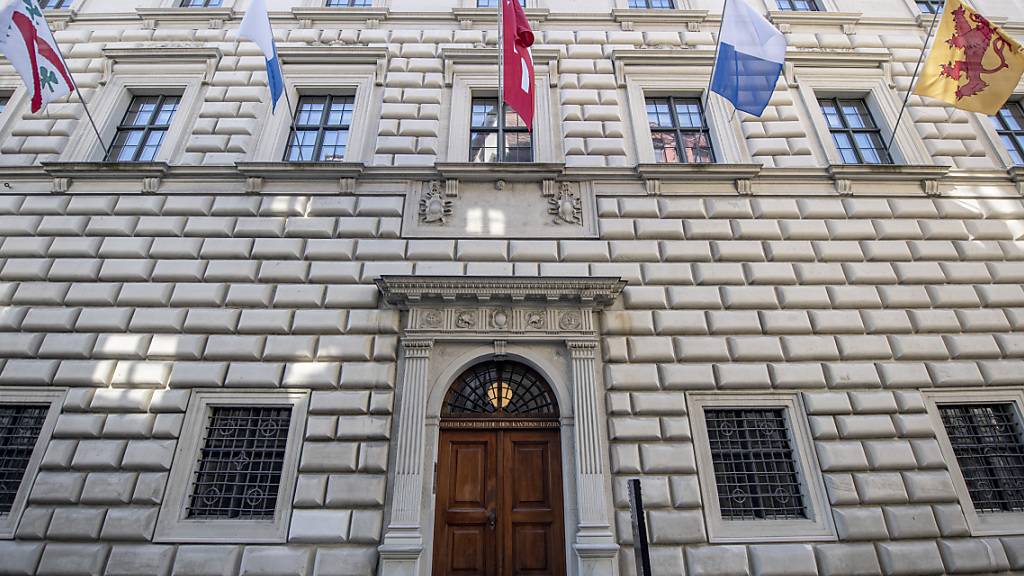 Die Luzerner Regierung beantragt dem Kantonsrat Nachtragskredite zu genehmigen. (Archivbild)