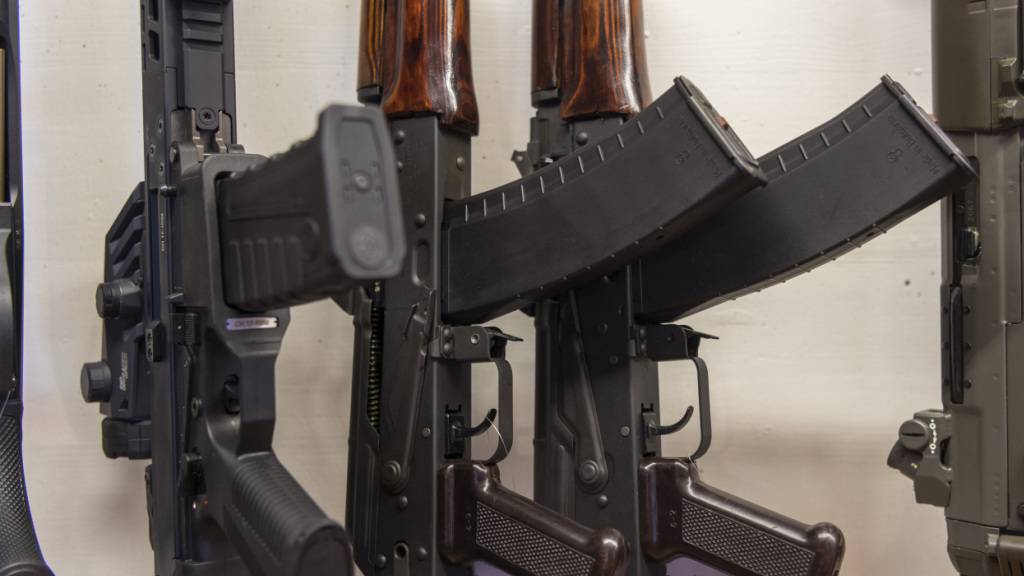 Waffen wurden beim Einbruchsversuch keine entwendet. (Symbolbild)