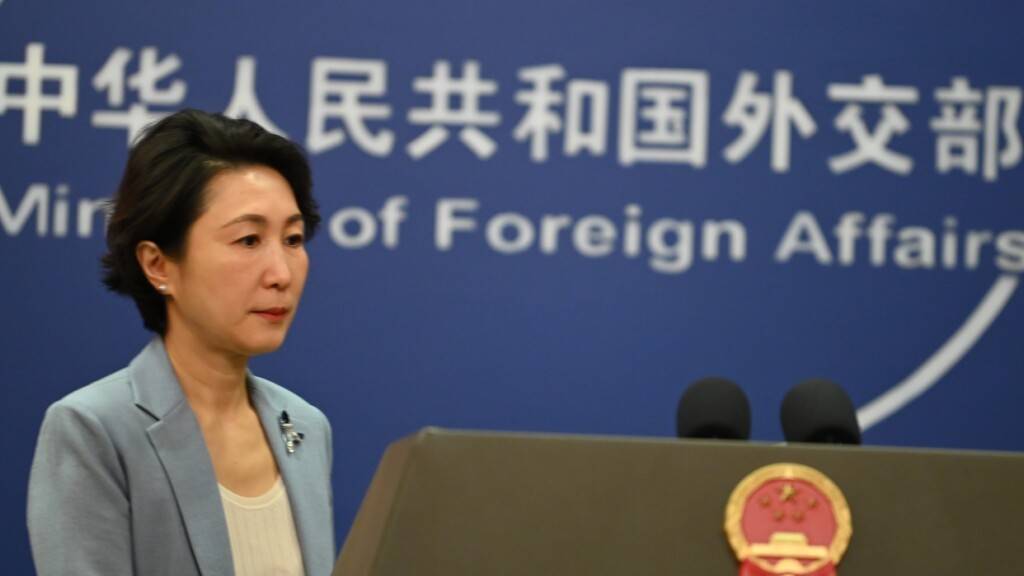 ARCHIV - Mao Ning, Sprecherin des chinesischen Außenministeriums, beantwortet Fragen von Journalisten. Foto: Johannes Neudecker/dpa