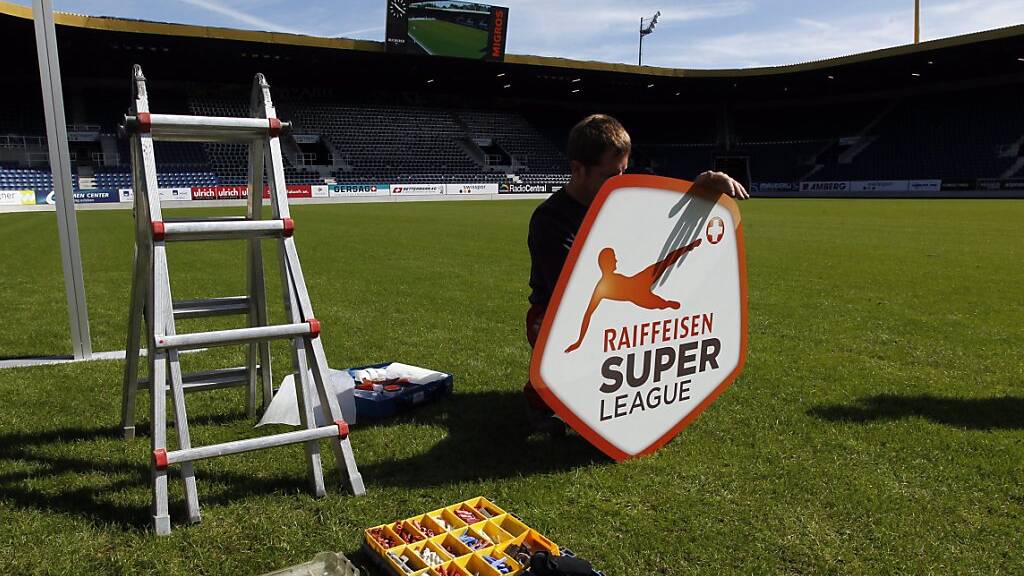 Die Swiss Football League stimmt über die «neue» Super League ab.