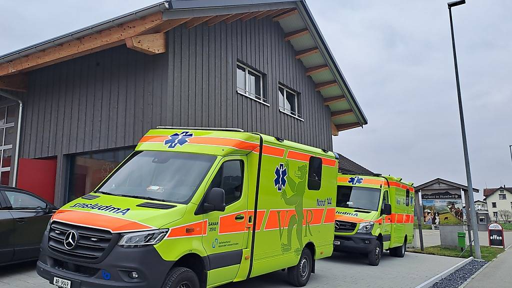 Der Ausserrhoder Rettungsdienst stationiert seine beiden Fahrzeuge im Hinterland nicht mehr länger in Herisau, sondern neu in Hundwil.