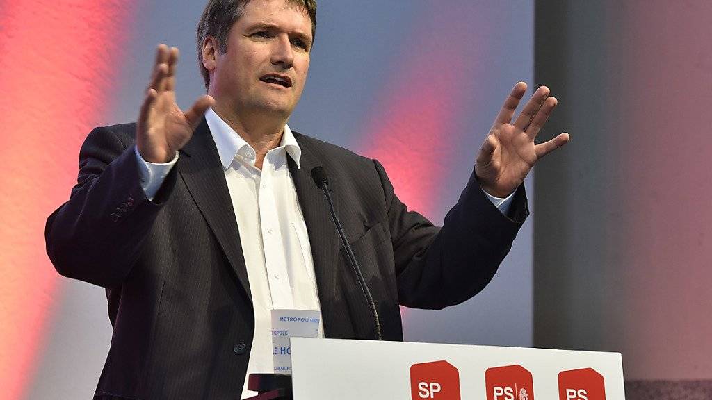 Er will die zweitgrösste Partei der Schweiz bis in die Wahlen 2019 führen: der Freiburger SP-Präsident Christian Levrat. (Archiv)