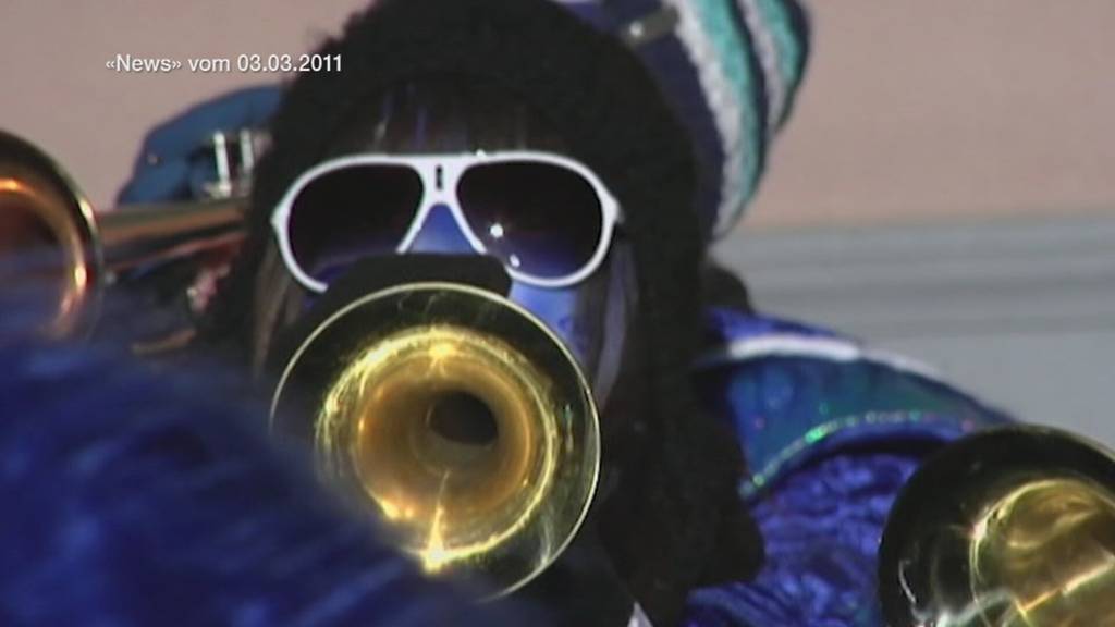 Mit Böllenkönigin «Cäcillia» an der Melser Ihuttlätä