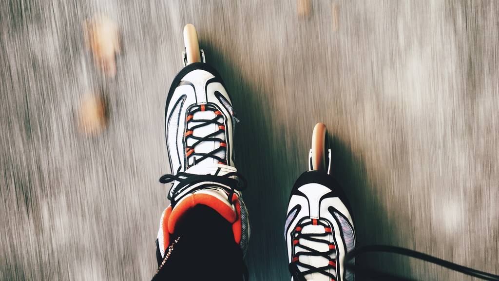 Inline Skates Inline-Skating Symbolbild