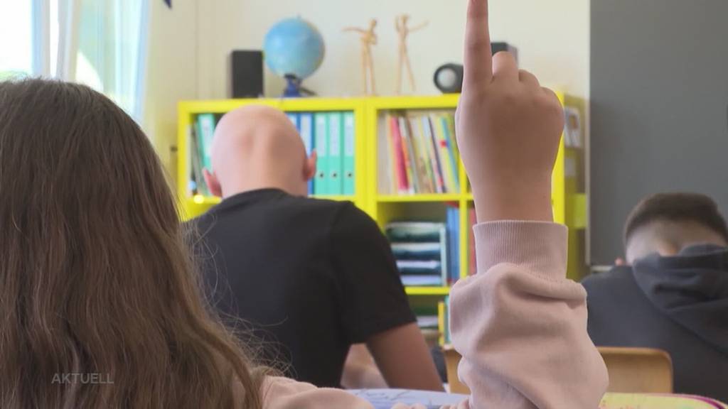 Burnout: Psychische Probleme bei Kindern nehmen zu – Erziehungswissenschaftlerin nimmt Stellung