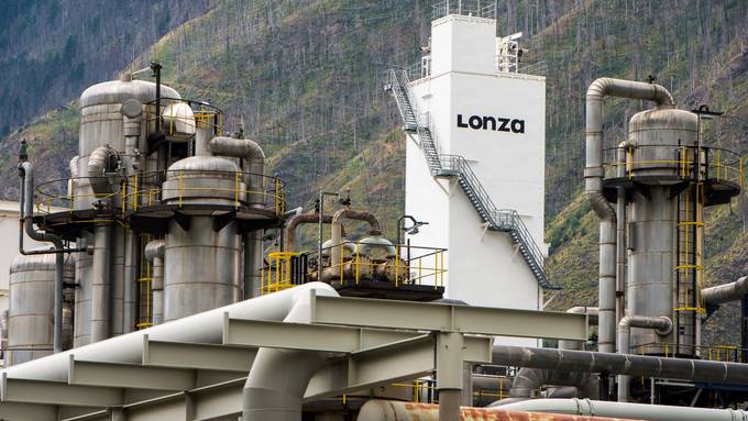 Gas-Austritt in Lonza-Werk: Mitarbeiter stirbt – Betrieb eingestellt