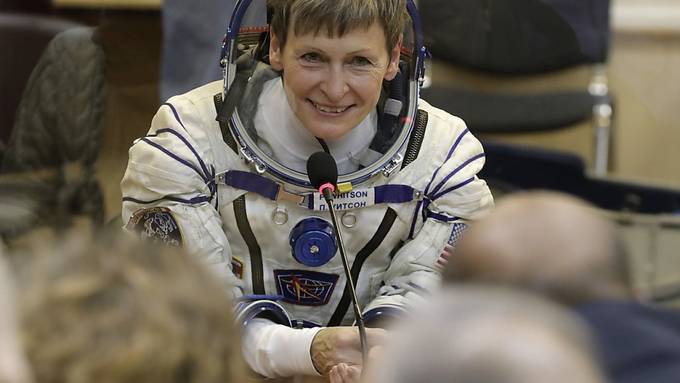 Rekord-Astronautin Peggy Whitson geht in den Ruhestand