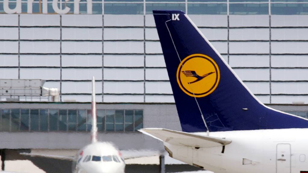 Der für Montag und Dienstag angekündigte Streik bei der Lufthansa wird auch in der Schweiz zu Ausfällen im Flugverkehr führen. (Symbolbild)