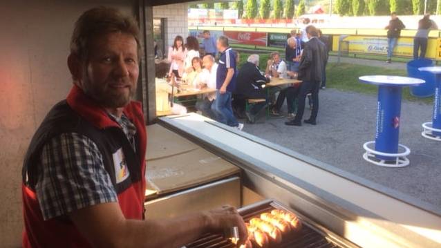 FC Wohlen sagt Challenge League adieu, Werni als Grilleur-Legende 