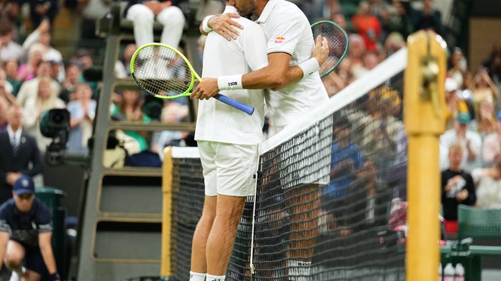 Lieferten sich in Wimbledon einen mehr als vierstündigen Kampf: Stan Wawrinka (li.) und Matteo Berrettini