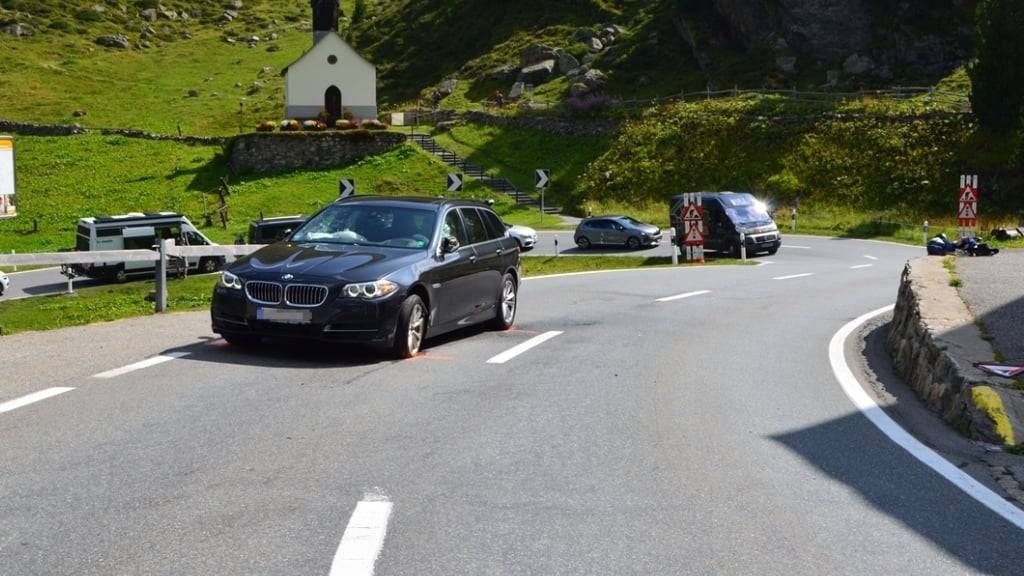 Motorradfahrer bei Frontalkollision in Davos verletzt