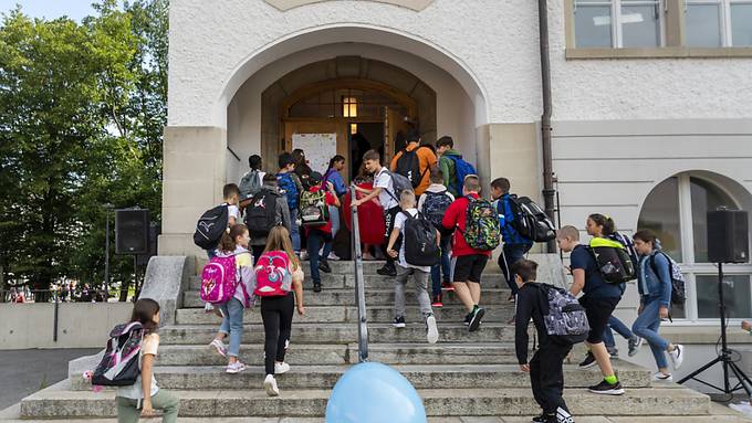 Aargauer Regierung will Schulgeldverordnung überarbeiten