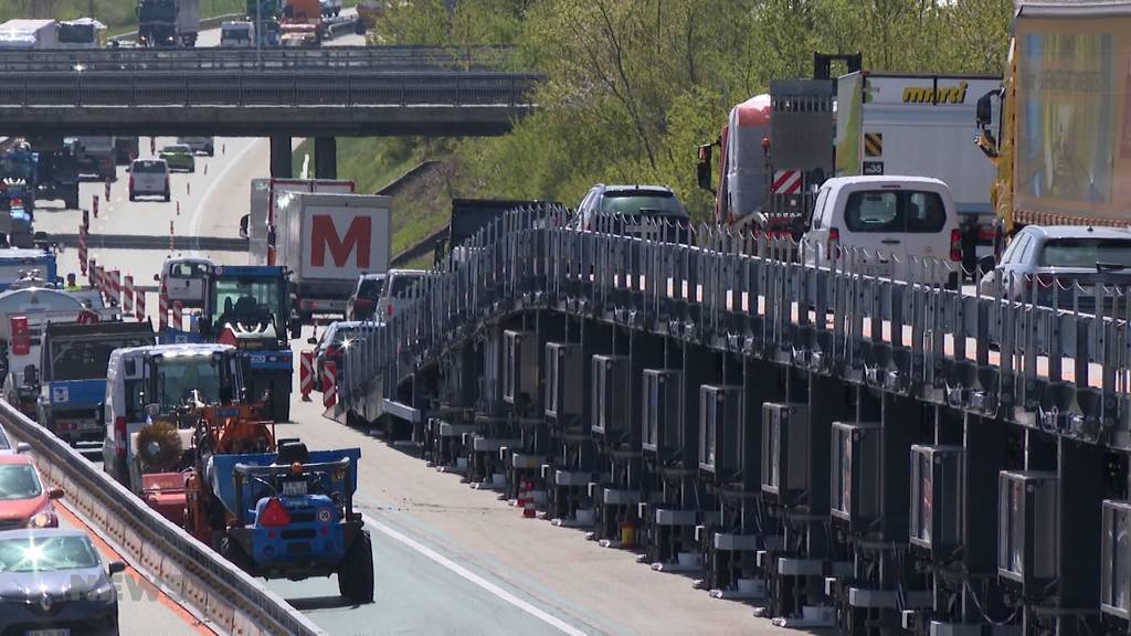 Wegen Stau und Lieferverzögerungen: LKW-Fahrer und Grossrat Knutti will Astra-Bridge weghaben