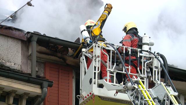 Schwieriger Altstadtbrand in Winterthur