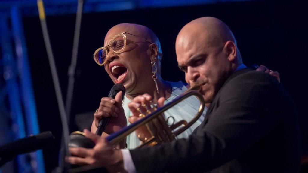 Auf musikalische Höhepunkte wie 2015 das gemeinsame Konzert von Dee Dee Bridgewater (links) und Irvin Mayfield hofft das Jazzfestival in Ascona auch in diesem Jahr.