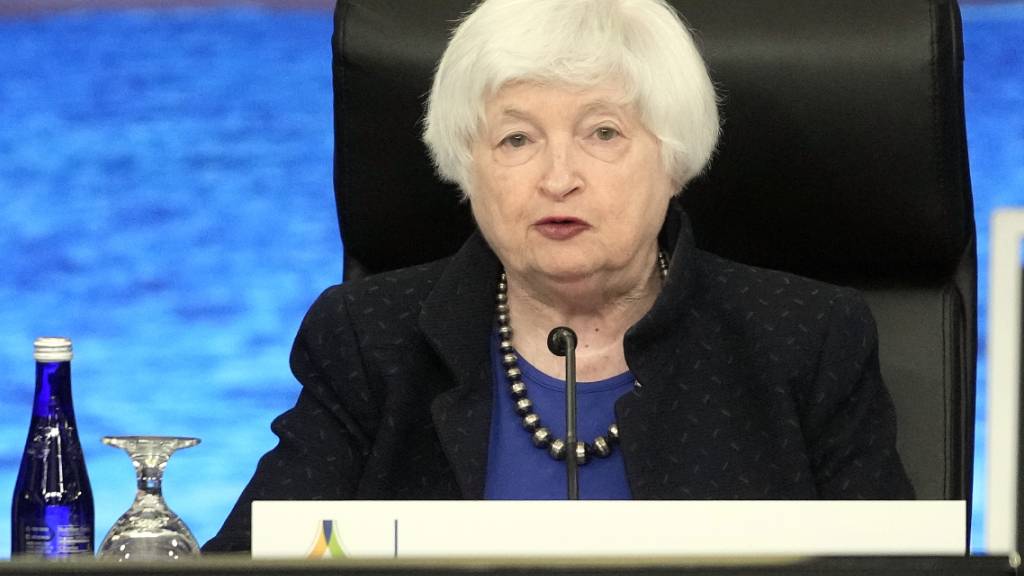 Die USA und Großbritannien haben weitere Sanktionen gegen Personen und Einrichtungen mit Verbindungen zur islamistischen Hamas verhängt. «Die Aktionen der Hamas haben immenses Leid verursacht und gezeigt, dass Terrorismus nicht isoliert auftritt», erklärte Finanzministerin Janet Yellen. Foto: Eric Risberg/AP