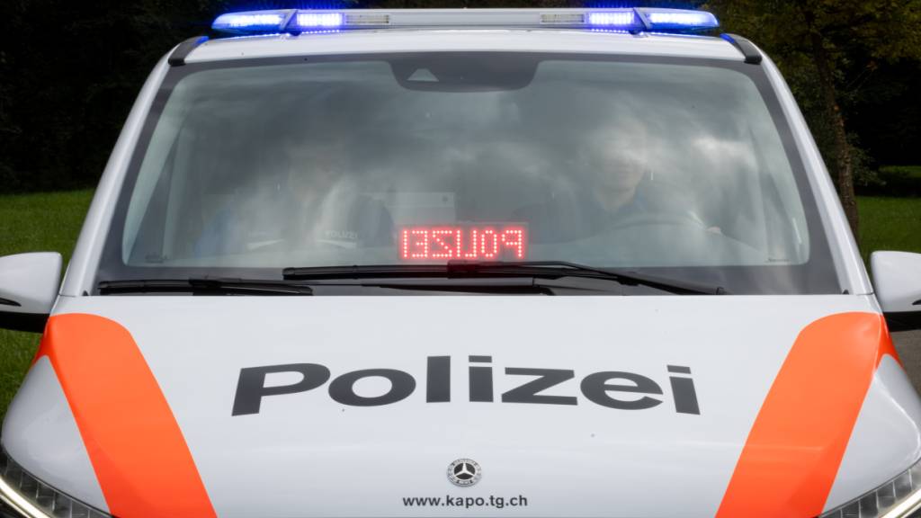 Eine Polizeipatrouille stoppte in Frauenfeld einen alkoholisierten Fahrer. (Symbolbild)