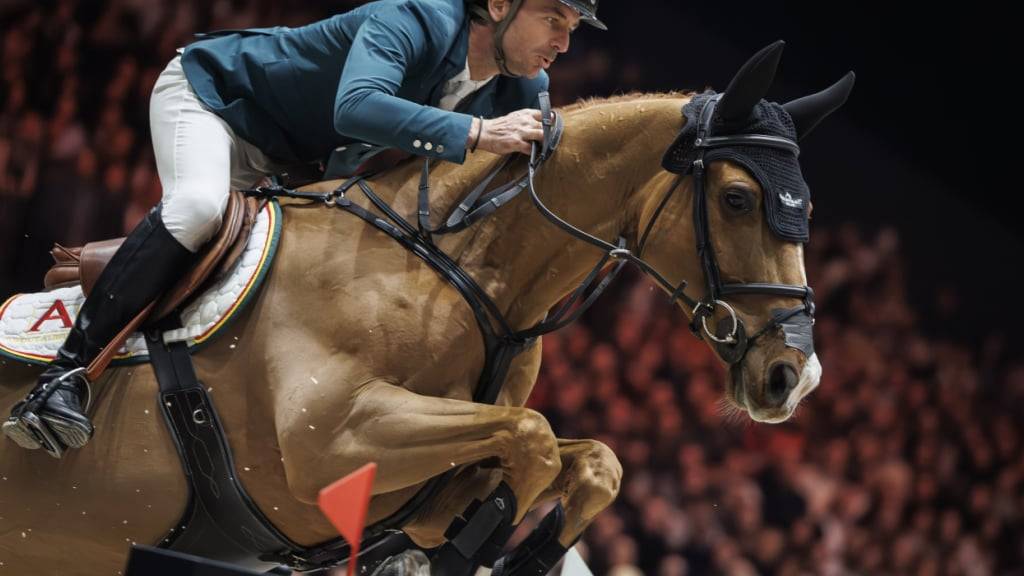 Steve Guerdat und das Pferd Sitte  verstehen sich bestens