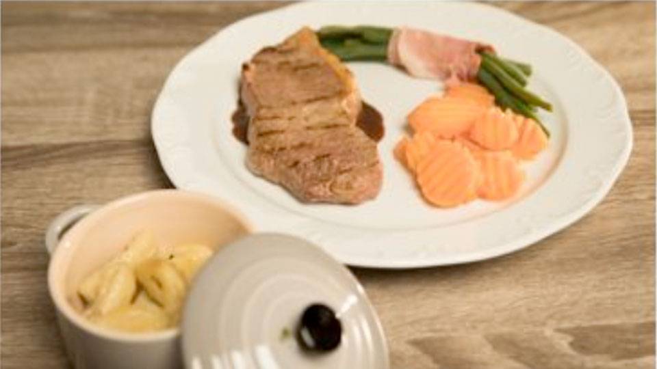 Entrecôte mit Sauce Bordelaise