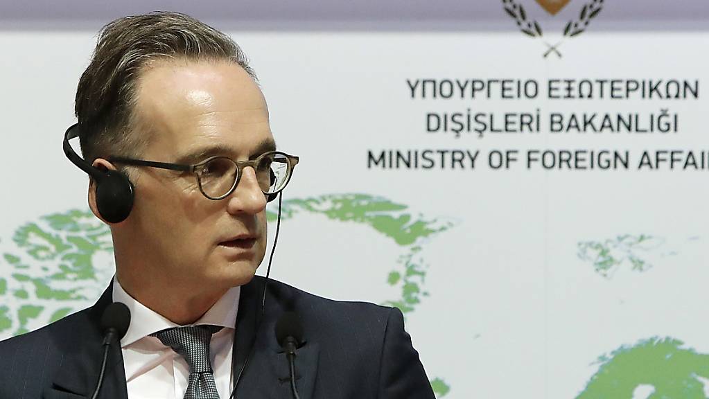 Heiko Maas (SPD), Bundesaußenminister, spricht während einer Pressekonferenz im Haus des Außenministeriums im geteilten Nikosia, Zypern. Foto: Petros Karadjias/AP/dpa