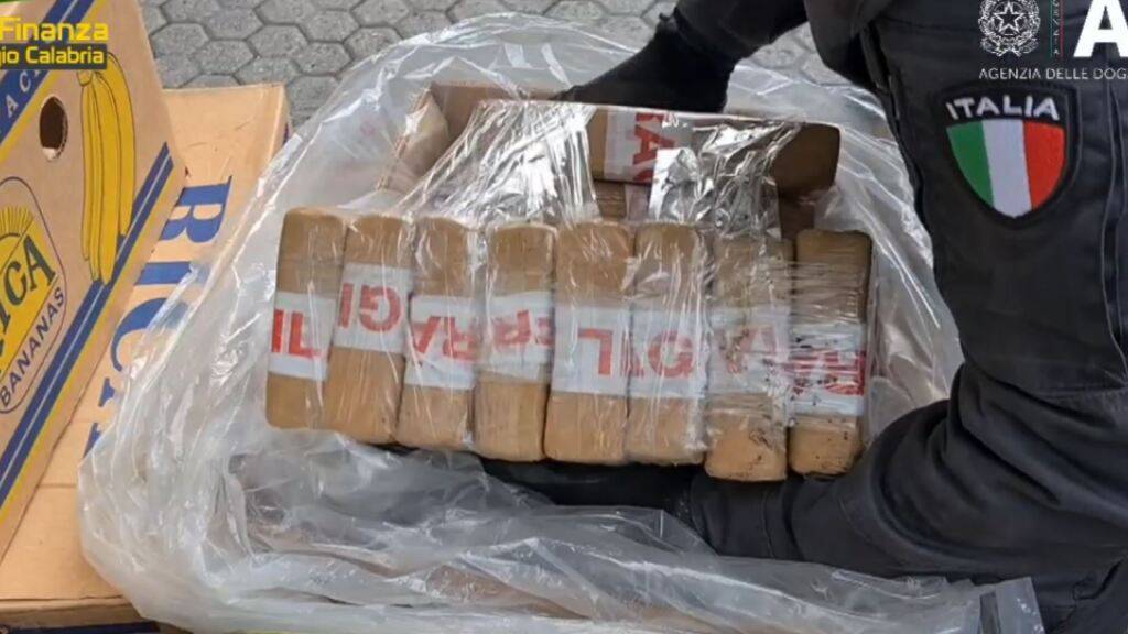 Polizei in Italien findet 2,7 Tonnen Kokain