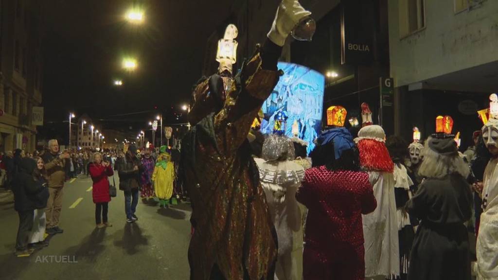 Auftakt: Mit dem Chienbäse in Liestal und dem Morgenstreich in Basel startet die Fasnacht