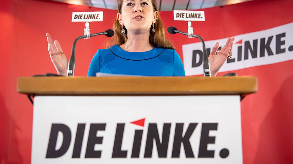 ARCHIV - Janine Wissler (Die Linke), Fraktionsvorsitzende der Linken im Hessischen Landtag spricht beim politischen Aschermittwoch der Linken. Foto: Lino Mirgeler/dpa