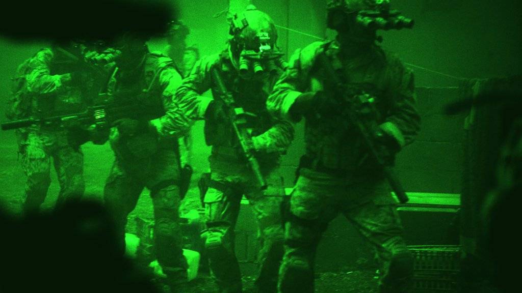 Kollegen unter Verdacht: Ein Elitesoldat der US-Spezialtruppe Navy Seals wurde in Mali erwürgt aufgefunden. (Symbolbild)