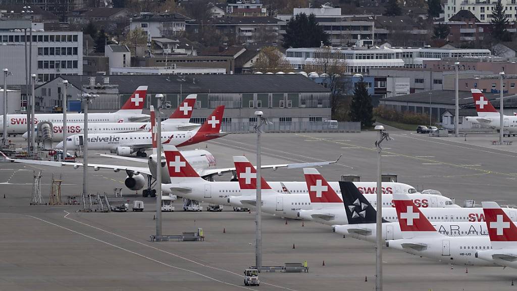 Erfolgreiches erstes Halbjahr 2023: Der Flughafen Zürich hat in der ersten sechs Monaten beim Umsatz und Gewinn merklich zugelegt. (Archivbild)
