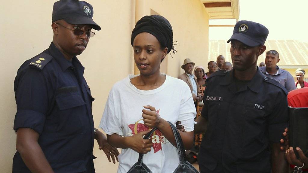 Die ruandische Politikerin Diane Rwigara wollte bei der Präsidentenwahl 2017 gegen Kagame antreten, wurde aber von der Wahl ausgeschlossen. (Archivbild)