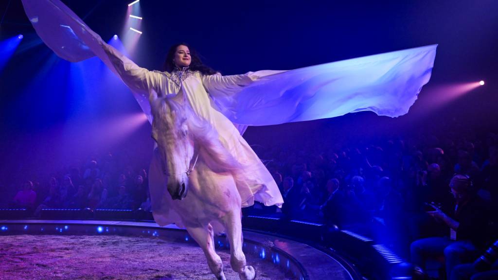 Sorgte für Staunen im Publikum: Chanel Marie Knie bei der Premiere des Zirkus Knie am Freitag.