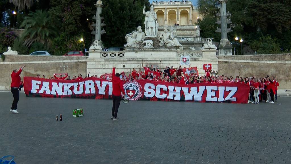 WM-Quali: 1'500 Schweizer Nati-Fans in Rom