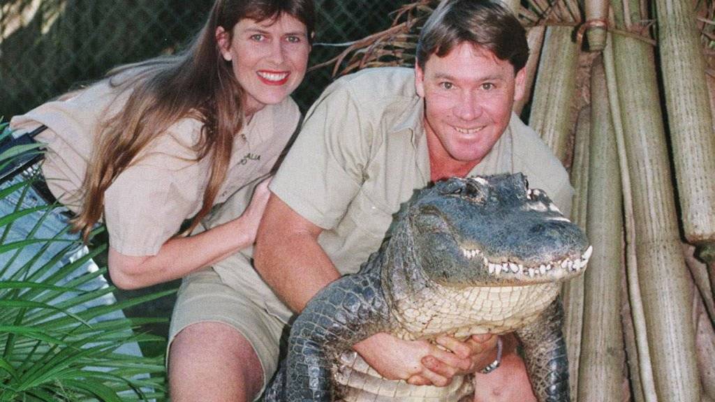 Der Dokumentarfilmer und Aktivist Steve Irwin («Crocodile Hunter») und seine Frau Terri in einer Aufnahme von 1999. (Archivbild)