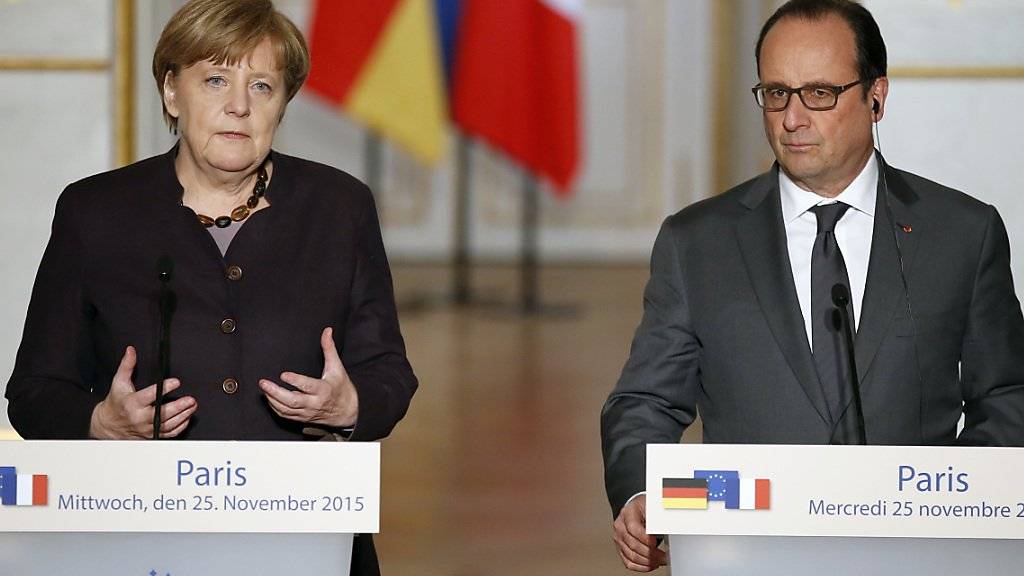 Präsident Hollande wünschte sich bei seinem Treffen mit Kanzlerin Merkel mehr deutsche Hilfe für den Kampf gegen den IS.