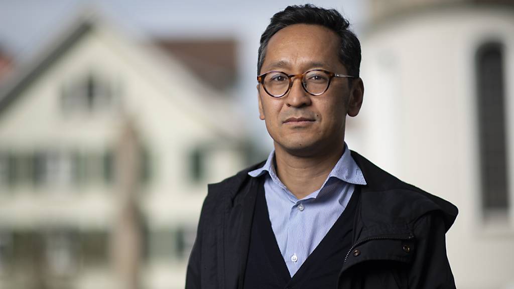 Der St. Galler SP-Politiker Chompel Balok setzt sich auch für die Rechte von tibetischen Sans-Papiers in der Schweiz ein. «Es braucht ein Entgegenkommen der kantonalen Behörden und des SEM», sagt der Sohn tibetischer Flüchtlinge.