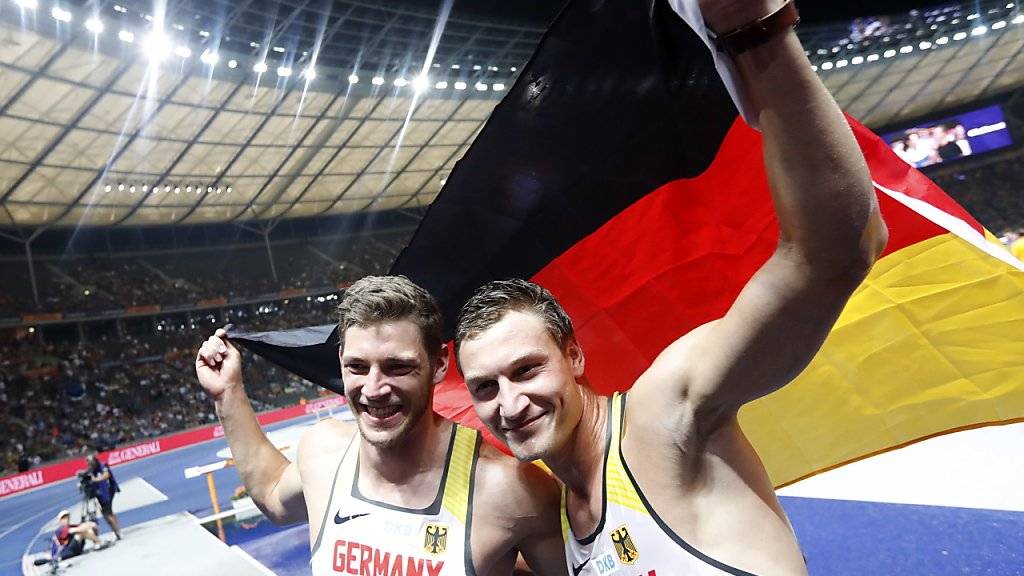 Gold und Silber: Der Sieger Thomas Röhler (rechts) mit Teamkollege Andreas Hofmann
