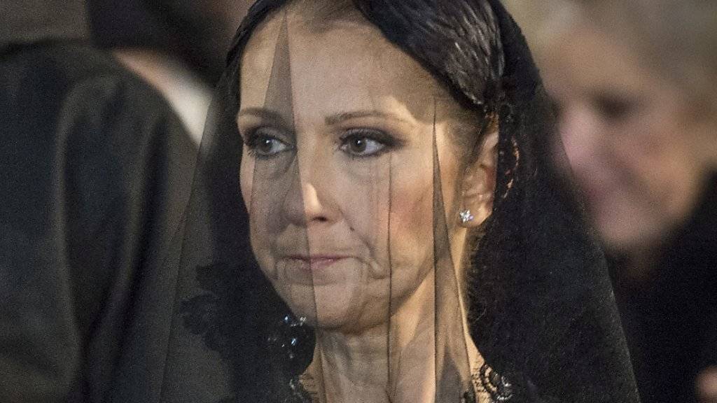 Céline Dion am 23. Januar auf der Trauerfeier für ihren Mann René Angélil. Genau einen Monat nachher will sie jetzt ihre Arbeit wieder aufnehmen (Archiv).