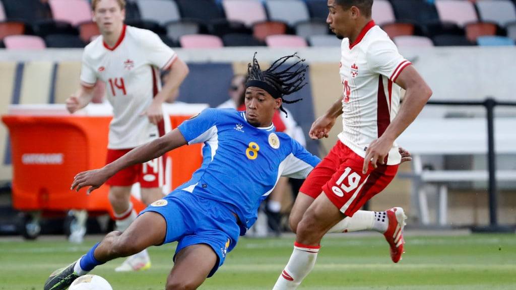 Neun Länderspiele bestritt Livano Comenencia bislang für Curaçao. Künftig läuft der 21-Jährige für den FCZ auf