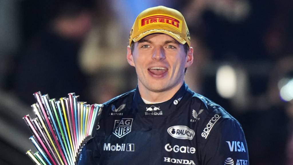 Verstappen siegt und profitiert von McLarens Disqualifikationen