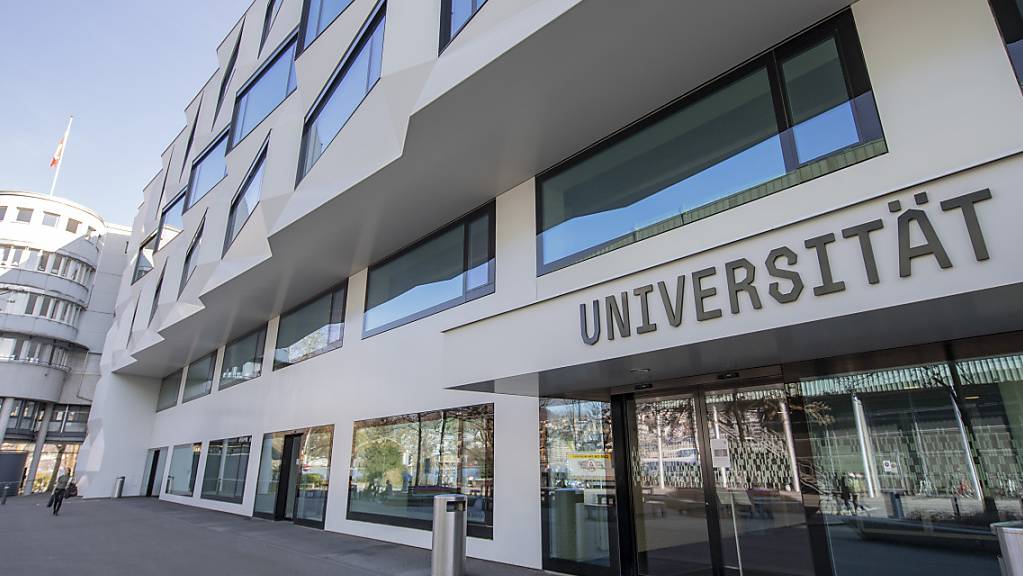 Die Universität Luzern soll zwei neue Fakultäten erhalten. (Archivbild)