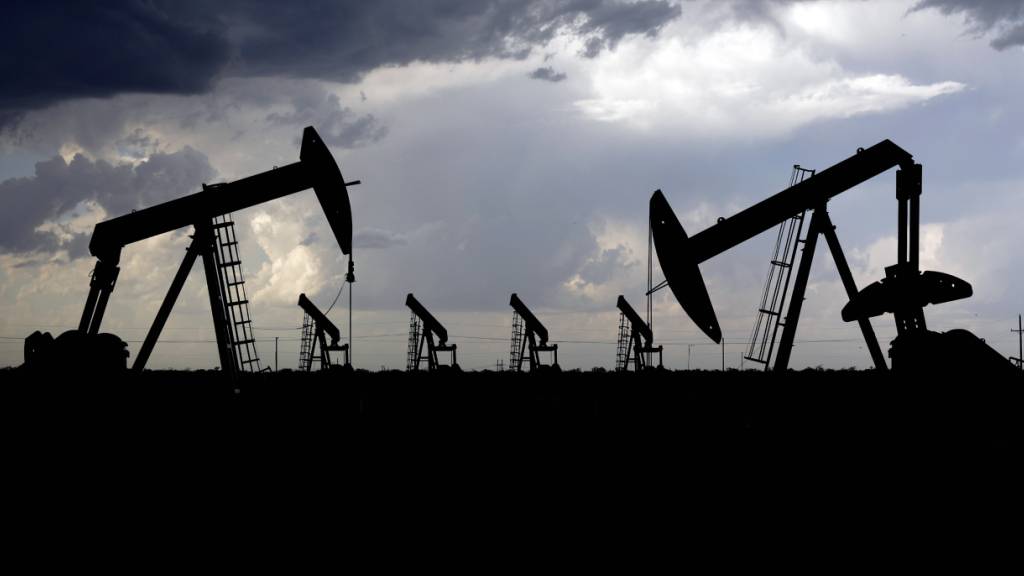 Ölpreis gibt weiter nach - Trumps Äusserung zu Kriegsende wirkt