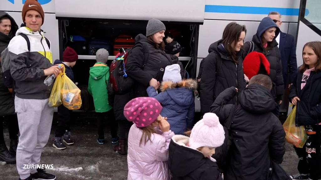 Ukrainische Waisenkinder kommen in Kandersteg an