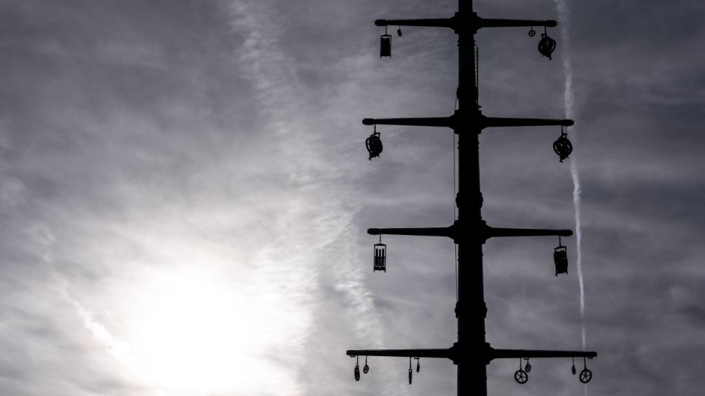 Swissgrid senkt die Tarife für das Jahr 2027