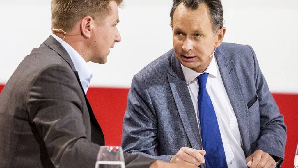 Für den Vorschlag von SVP-Präsident Toni Brunner (links) hat FDP-Präsident Philipp Müller kein Gehör. (Archiv)