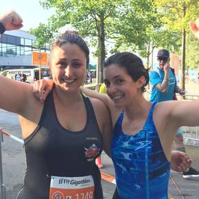 Die Radio 24 Frauen nach getaner Arbeit