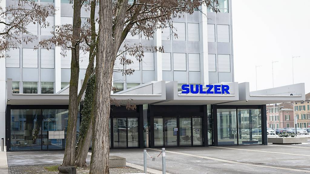 Der Industriekonzern Sulzer reagiert mit Entlassungen auf die Coronakrise. (Archiv)