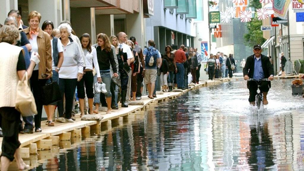 Teile der Stadt Luzern standen 2005 unter Wasser. (Archivaufnahme)